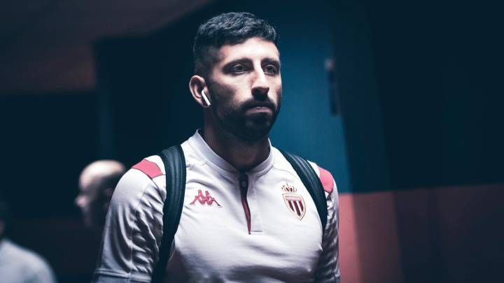 La inesperada suplencia de Maripán en el Mónaco