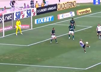 ¡Qué volea! El golazo de Soteldo que impacta en Brasil