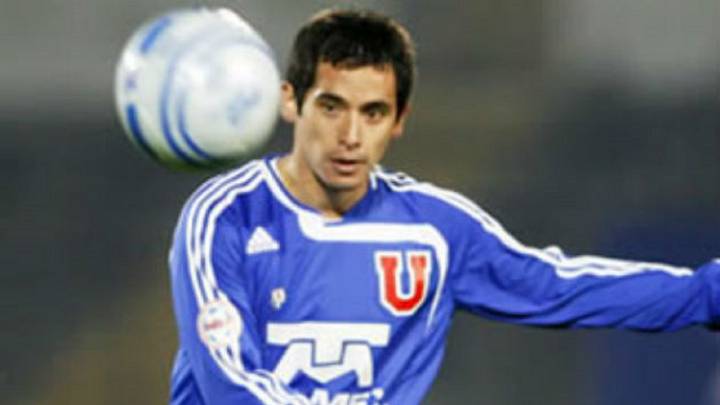 Emiliano Rey recordó con AS su paso por la U. " Von Schwedler y el “Flaco” Olarra, con cara de nenes y te tiraban contra el alambrado", señaló.