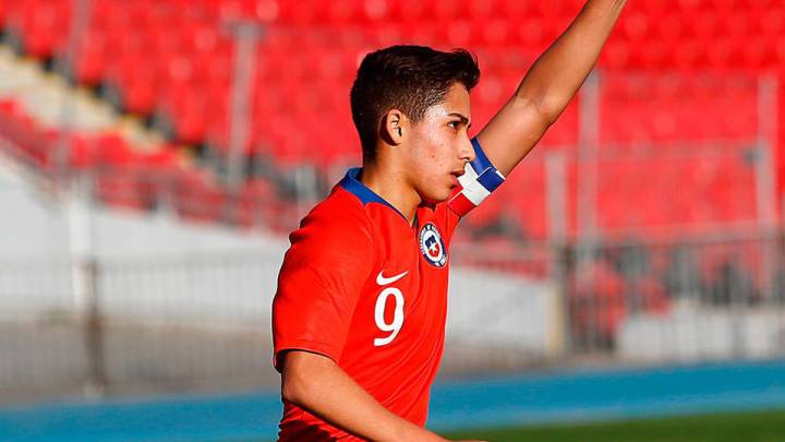 La selección Sub 15 igualó 1-1 con Ecuador en el inicio del grupo B del Sudamericano que se disputa en Paraguay. El martes enfrentará a Argentina.