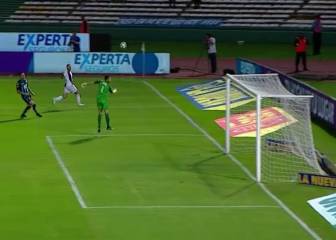 Arias sufrió con el gol de la fecha en Argentina: ¡de 'sombrero'!
