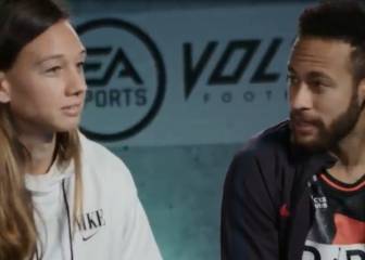 Tiane Endler se lució jugando FIFA junto a Neymar en Francia