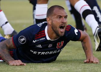 Aveldaño critica a Azul Azul por la salida de Johnny Herrera