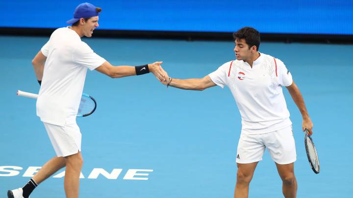 Sudáfrica remontó y le quitó el dobles a Garin y Jarry