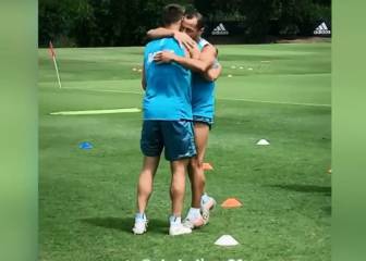El gran tiro con efecto de Díaz en el entrenamiento de Racing