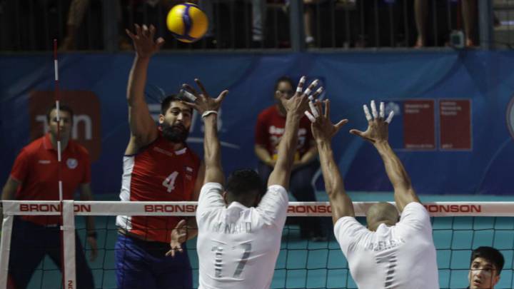 La Roja del voleibol no puede en su estreno del Preolímpico