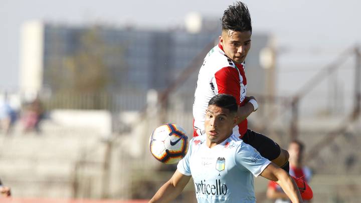 "Si no quiere estar en Colo Colo...": la respuesta de Espina por el caso de Nicolás Díaz