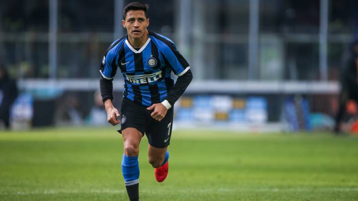 Antonio Conte fue claro al asegurar que Alexis Sánchez y Esposito saldrá el reemplazante de Lautaro Martínez, expulsado en el último duelo del Inter.