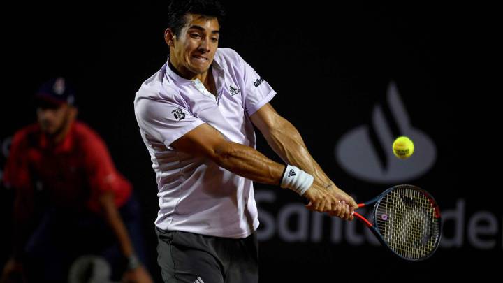 Sigue minuto a minuto la reanudación del partido entre Cristian Garin y Borna Coric, que se suspendió anoche y se termina de jugar hoy, en AS.