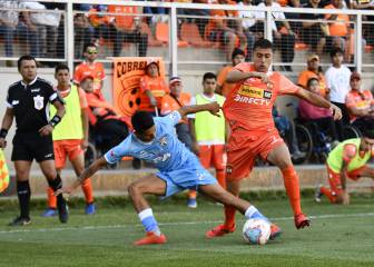Cobreloa y Ñublense triunfan y son líderes de la Primera B