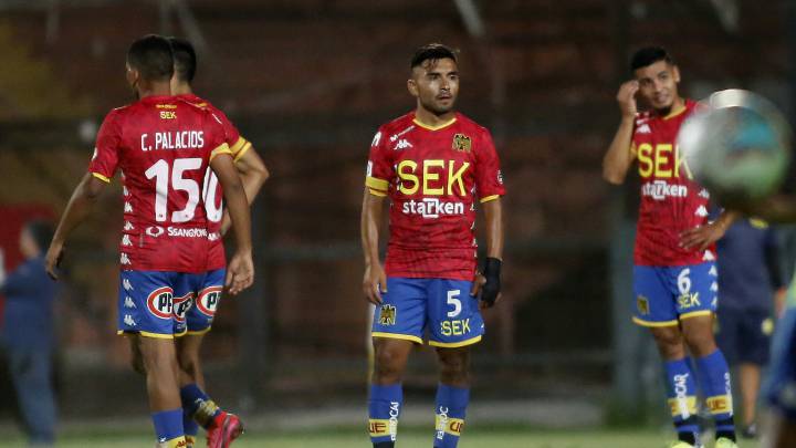 Unión lanzó feroz crítica por suspensión de duelo ante la UC