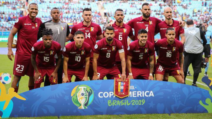 Los dos jugadores de la liga chilena que nominó Venezuela