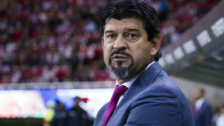 DT paraguayo sorprende: "Me llamaron de Colo Colo"