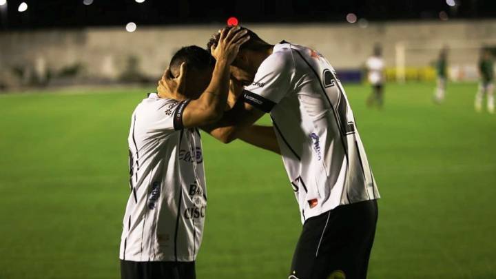 Lucas Simón, goleador histórico del cuadro loíno en Primera B, dejó el club el año pasado y se fue al Botafogo de Paraíba. "Acá todo es de primer nivel", cuenta.