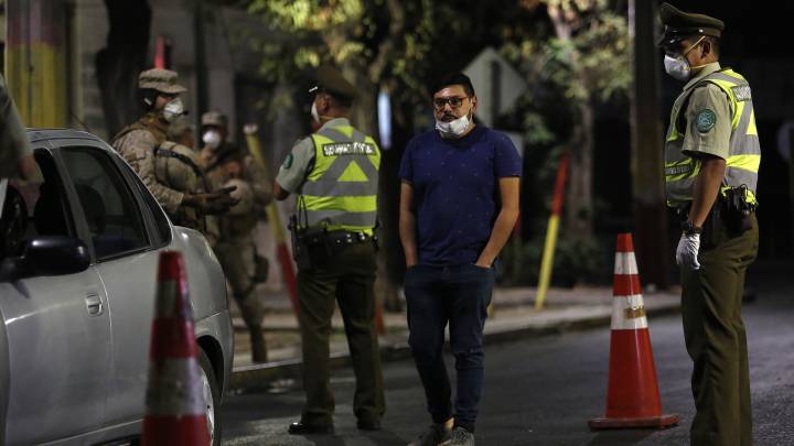 Sigue en vivo y en directo el último minuto y las noticias más recientes de lo que ocurra con el Coronavirus en Chile, este domingo 4 de abril, en AS.