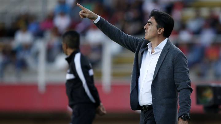 Quinteros reveló el jugador de la UC que se quiso llevar a México