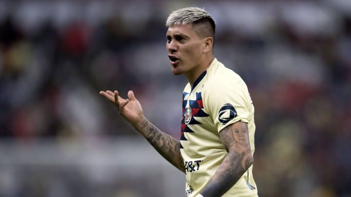 Castillo: "La recuperación ha sido lenta, con suerte puedo mover la rodilla"