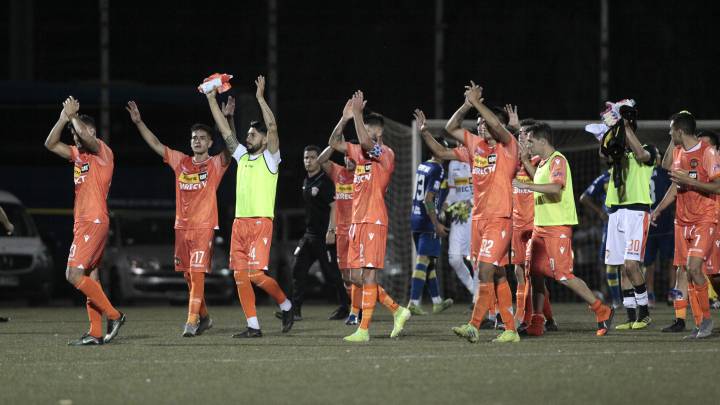 Cobreloa replica polémica medida y suspende contratos