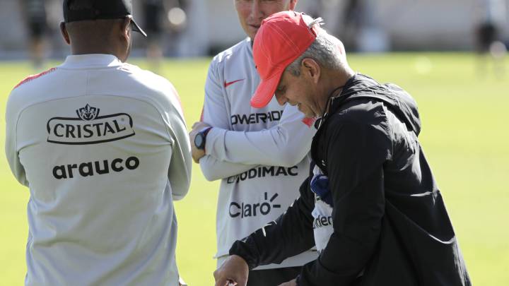 El crack de la Roja que Rueda destacó en conferencia de técnicos