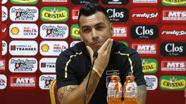 Paredes: “No le queremos robar un peso al club”