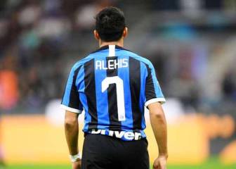 El magro ranking que Alexis comparte con Balotelli