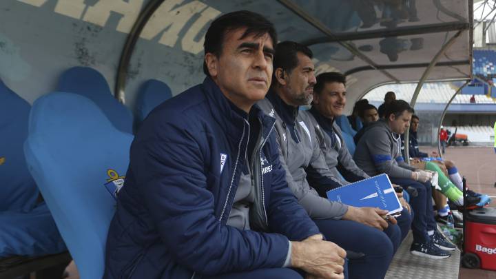 La señal de Quinteros sobre la opción de dirigir en Colo Colo
