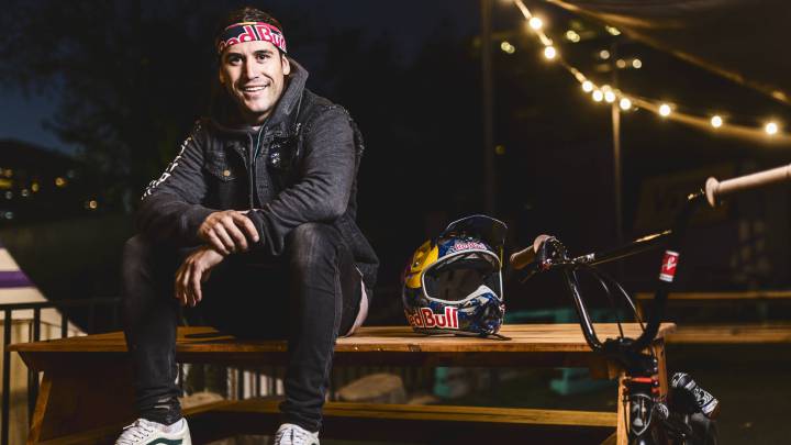 En cinco capítulos, el deportista mostró detalles desconocidos de su infancia en las calles de Patronato hasta su presente en Los Ángeles, donde se prepara para los X Games.