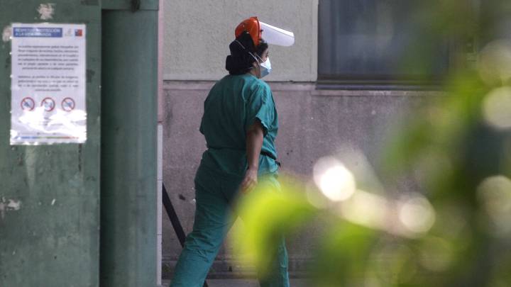 Coronavirus Chile: ¿Qué es el R0, el número que siguen los científicos en la evolución del virus?