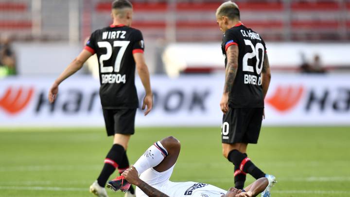 El volante del Leverkusen quedó suspendido por acumulación de tarjetas amarillas, tras ser amonestado contra el Rangers y no jugará ante el Inter.