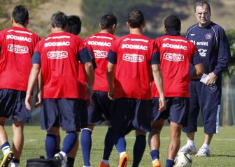Ponce desclasifica la charla de Bielsa en Sudáfrica que los dejó al borde del llanto