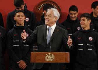 Presidente Piñera prepara anuncio por retorno del fútbol