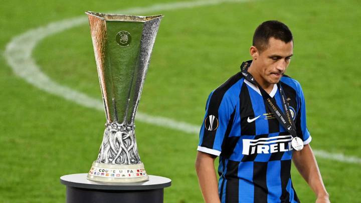 "Oportunista" y "peligroso": los elogios que recibió Alexis pese a perder la final ante Sevilla