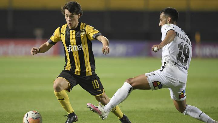 Sigue en vivo el Peñarol vs Colo Colo, válido por la fecha 5 del Grupo C de la Copa Libertadores 2020 que se juega hoy en el Campeón del Siglo.
