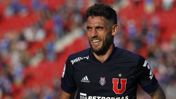 Larrivey: su presente goleador, la conexión con Montillo y la bronca del último Superclásico