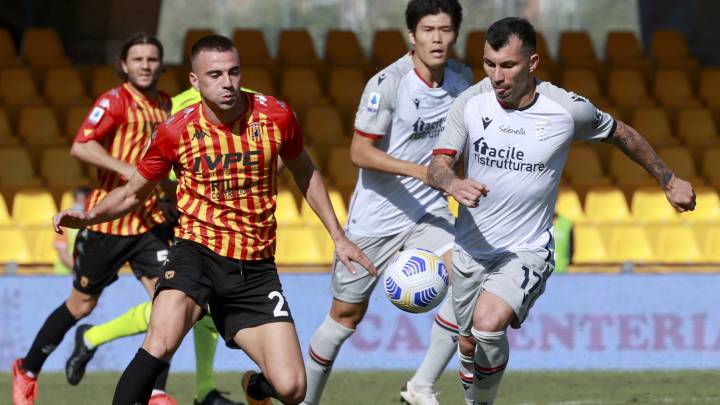 Gary Medel también sería baja ante Perú y Venezuela