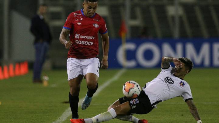 Wilstermann venció a Colo Colo en un encuentro que complicó a los albos, donde no demostraron mucho en ataque y los bolivianos aprovecharon su opción.
