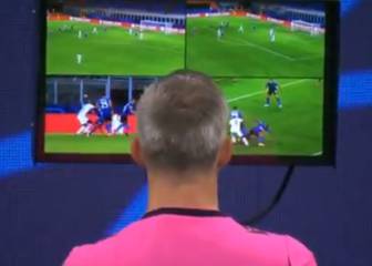 El penal que Arturo Vidal cometió y que el VAR sancionó