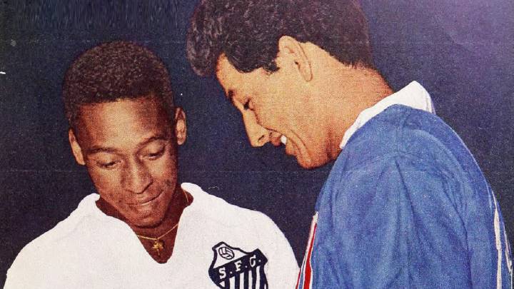 Pelé en Chile: ¿Anotó más goles a Colo Colo o a la U. de Chile?