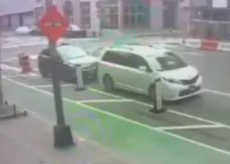 Destruye su coche de lujo, aprovechándose de la cuarentena