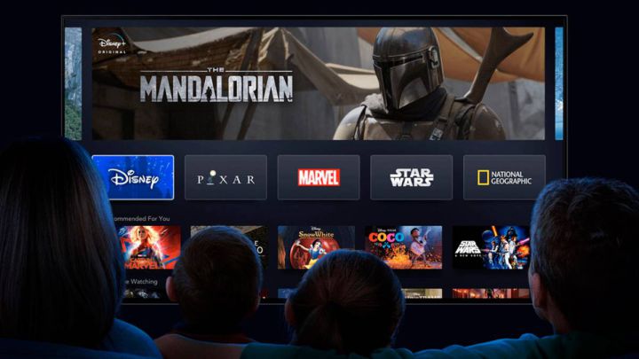 La plataforma de streaming por fin hace su llegada a Latinoamérica y acá te contamos las fechas y los precios que tendrá Disney Plus en Chile.