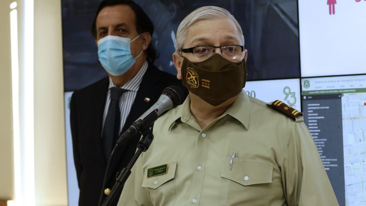 Mario Rozas deja su puesto en Carabineros: ¿quién es el nuevo general director?