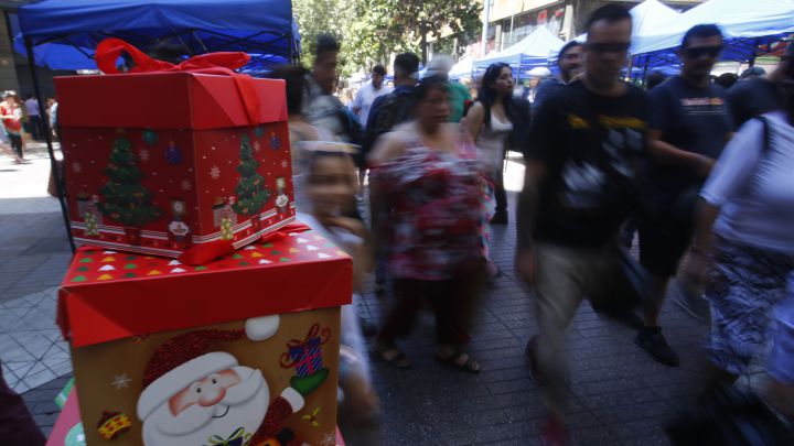 Al igual que en la festividad de Fiestas Patrias, para Navidad se hace efectivo el Aguinaldo en el sector público. Acá te contamos cómo se entrega.