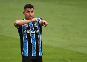 Pinares anota y brilla en su primer partido como titular