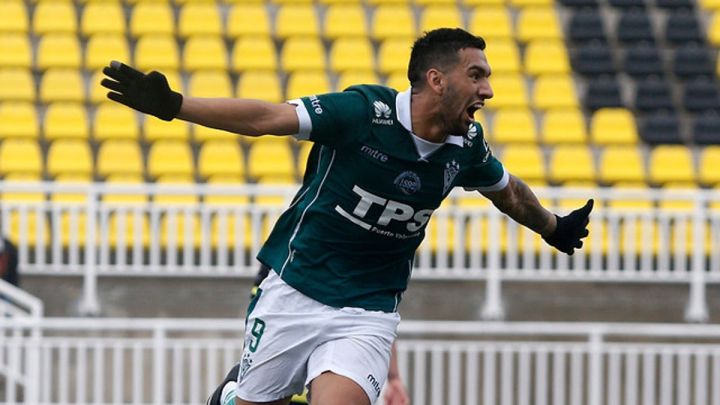 Ronnie Fernández dejó Santiago Wanderers y vuelve al fútbol árabe