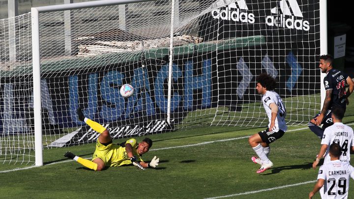 1x1 Colo Colo: Cortés y Falcón sacaron la cara en un pobre equipo de Quinteros
