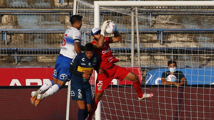 ¿Fue penal? La jugada que reclaman en Universidad Católica