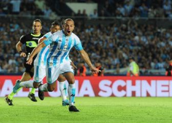 ¿A la U? El futuro de Díaz en Racing tras la llegada de Pizzi