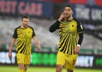 La gran distinción que recibió Sierralta en la liga de Inglaterra