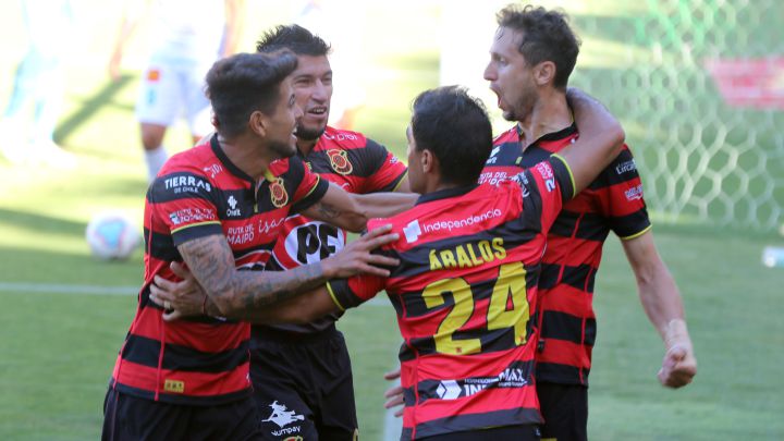 El cuadro piducano anotó y luego se dedicó a defender el resultado, lo que le salió a la perfección para llegar a la vuelta en Talca con la ventaja del 1-0.