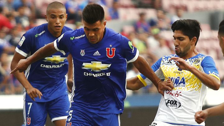 Audax suma a un futbolista del León: Iván Ochoa llega a Chile